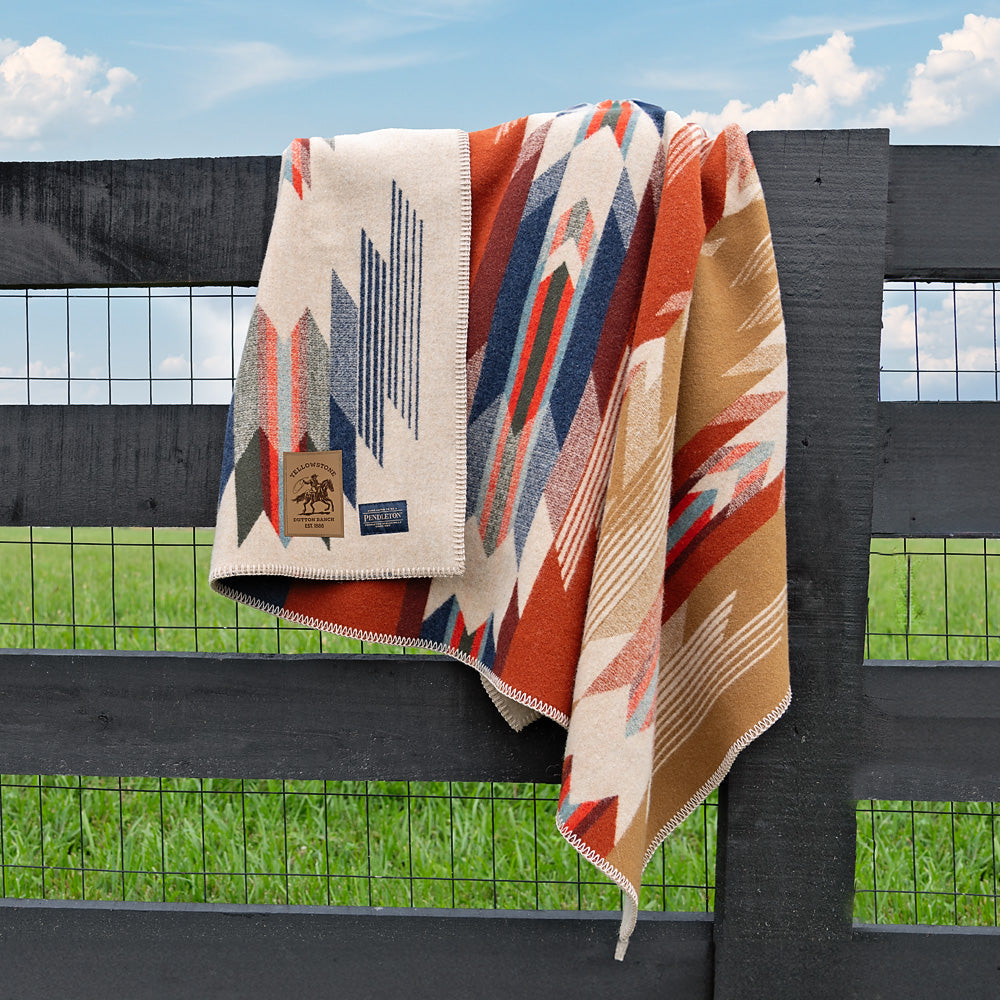 Yellowstone x Pendleton Exclusive Wool Blanket