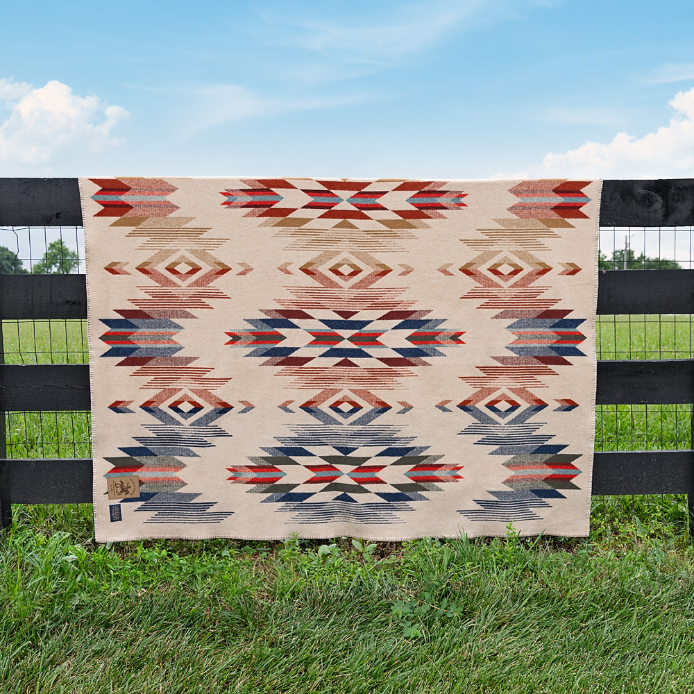 Yellowstone x Pendleton Exclusive Wool Blanket