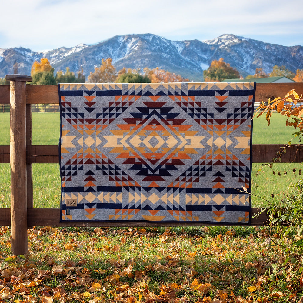 Yellowstone Exclusive Pendleton Blanket Yellowstone Shop