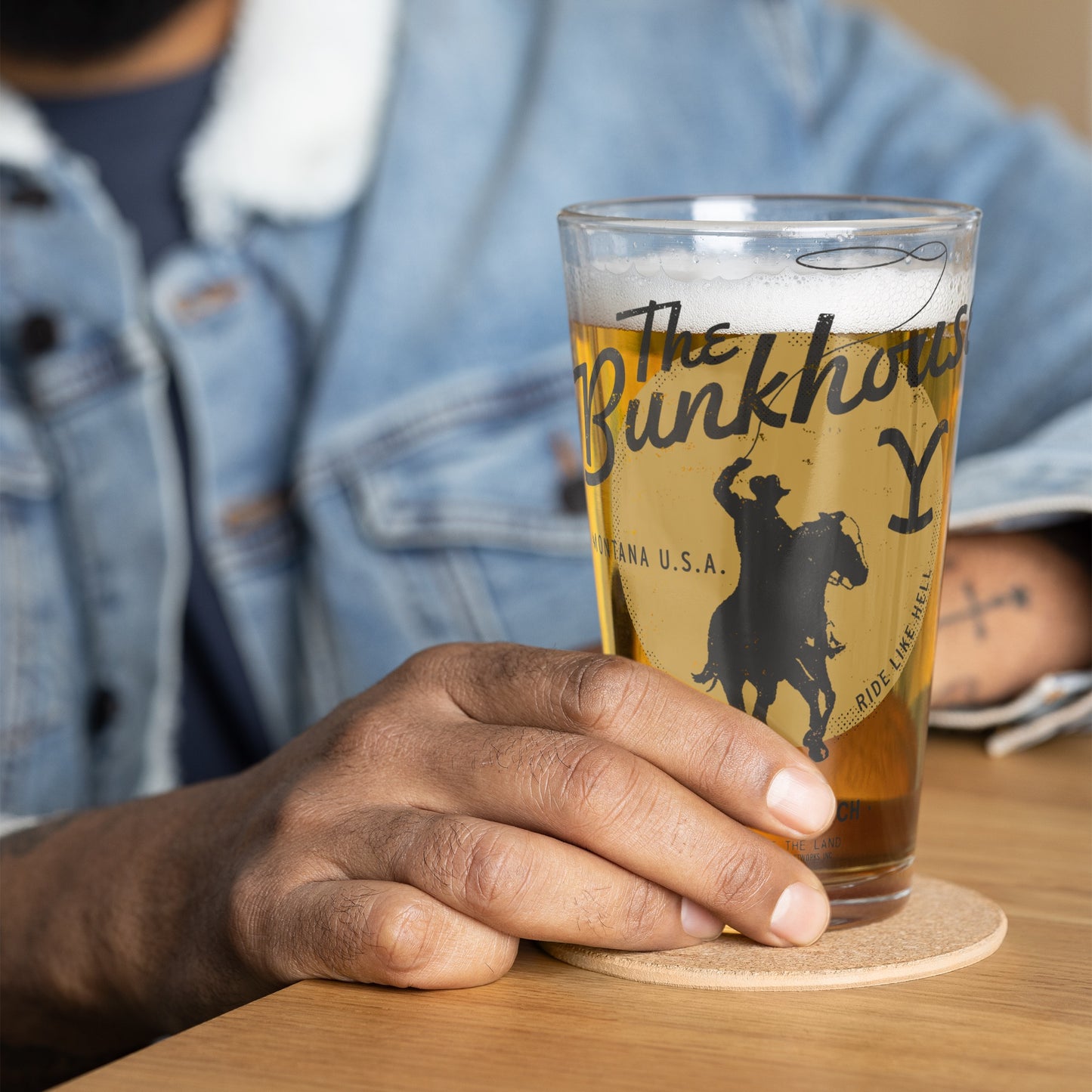 Yellowstone Bunkhouse Pint Glass